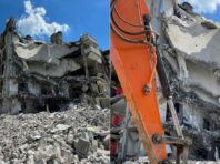 У Бучі зносять будинки, постраждалі від окупантів (відео)