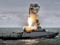 Небезпека ракетних ударів. Росія тримає у Чорному морі три носії “Калібрів”