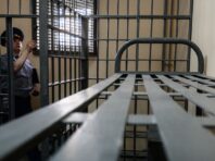 Російських контрактників, які відмовились воювати, не випускають з Луганської області