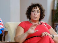 Посол Сіммонс: Великобританія не говорила, що вторгнення РФ закінчиться за два-три дні