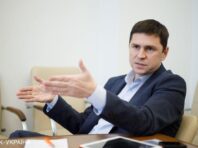 Росія провалила примусову паспортизацію: Подоляк пояснив чому