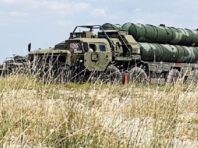 Росіяни “засвітили” в мережі точне розташування своїх ЗРК С-400 у Криму