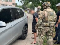 Привів російську техніку під Київ. СБУ затримала ворожого агента