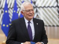 Боррель про заборону віз для росіян: не дуже хороша ідея