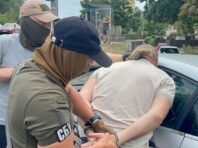 Платили від 4 до 15 тисяч доларів. СБУ викрила декілька схем вивозу призовників за кордон