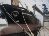 Перше судно з українським зерном для Африки прибуло в порт Джибуті