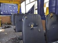 Розстріл евакуаційного автобуса в Херсонській області: кількість загиблих зросла