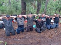 Можливо, причетні до ДРГ. У лісі під Києвом затримали групу чоловіків