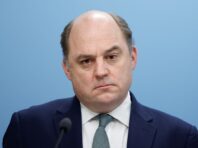 Міноборони Британії про заборону на видачу віз росіянам: не правильний шлях