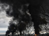 Росіяни обстріляли Харків: почалася пожежа в будівлі