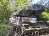 Генштаб показав покинуту окупантами техніку і боєприпаси у Харківській області