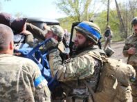 Ховались від обстрілів посеред лісу: військові евакуювали людей з-під Слов’янська