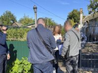 Зливали дані про оборонні укріплення на фронт: СБУ затримала двох агентів РФ