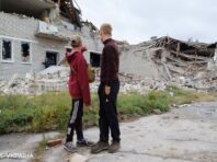 Омбудсмен показав російську катівню в Ізюмі (відео)