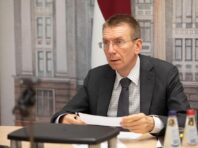 “Вас тут не чекають”: Латвія обмежує в’їзд для громадян РФ за шенгенськими візами