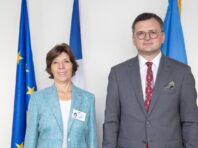 Кулеба обговорив з главою МЗС Франції нові поставки САУ Caesar Україні