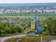 Окупанти тікають. На виїзд зі Станиці Луганської черга за 12 км, – Гайдай