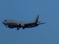 США планують заарештувати літак російського “Лукойлу” за 45 млн доларів