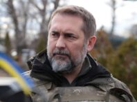 Партизани встановили прапор України в селі в Луганській області