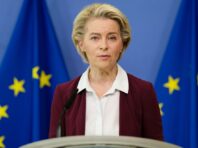 Глава Єврокомісії прибула з візитом до Києва