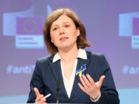 У Єврокомісії назвали ефективний засіб боротьби з російськими фейками