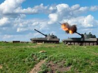 Росіяни обстріляли Вовчанськ: є загиблі та поранені (фото)