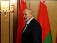 Лукашенко побачив “загрозу” з України та заявив про підготовку оборони за нормами воєнного часу