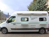 В звільненій частині Харківської області запрацювали мобільні сервісні центри МВС