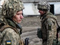 Вовчанськ вдома. Прикордонники показали зачистку міста (відео)