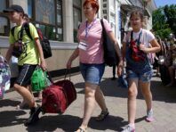 Евакуація у Харківській області: за день з окупації виїхали понад 700 людей
