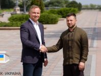 Зеленський поговорив із Дудою: обговорили “референдуми” на захоплених РФ територіях