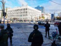 Масований ракетний удар по Києву: фото та відео