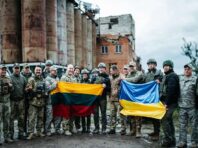 Головнокомандувач ЗС Литви відвідав звільнену частину Харківської області (фото)