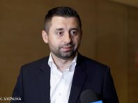Щоб не чекати два роки. Україна пропонує США нову схему постачання HIMARS