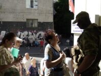 Окупанти хочуть вивезти 30 тисяч жителів Херсонської області до РФ. Дітей можуть не повернути