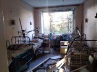 Росія вдарила ракетою по лікарні в Харківській області, є загиблий