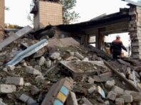 Під час обстрілу Миколаєва ракета потрапила до рятувальної човникової станції: є жертва