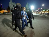 Кремль знищує протестний рух у РФ, прикриваючись мобілізацією, – ГУР