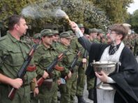 У Криму військові частини переведені на повну бойову готовність, – Генштаб
