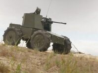 В Україні створили робот “Лють”. Розробники показали, як він штурмує позиції РФ