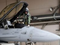 Чехія готова допомогти Україні готувати пілотів для F-16 та Gripen