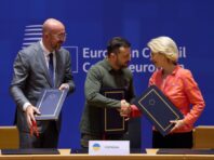 Допомога зброєю і не лише. Що передбачають гарантії безпеки для України від ЄС