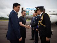 Зеленський прилетів у Сінгапур: названо ціль візиту