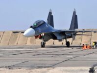 У Криму біля аеродрому Бельбек пролунали сильні вибухи (відео)