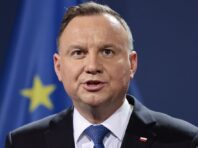 Дуда вважає проблемою рішення США передавати Україні ракети до Patriot поза чергою