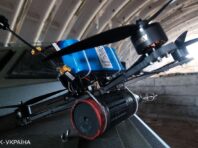 Прикордонники FPV-дронами вивели з ладу три російські гаубиці (відео)