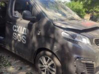 У Торецьку волонтери фонду “Схід SOS” потрапили під обстріл РФ під час евакуації цивільних