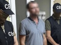 Допомагав загарбикам “зомбувати” жителів Куп’янська: СБУ затримала колаборанта