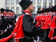 Окупанти роблять чоловіків “казаками” для внесення у мобрезерв, – ЦНС