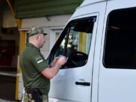 Чи вручають повістки на кордоні: що кажуть в Держприкордонслужбі